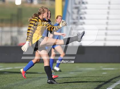 Thumbnail 1 in St. Joseph vs. Parowan (UHSAA 2A Semifinal) photogallery.