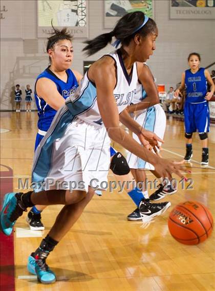 Thumbnail 1 in Alief Elsik vs. Clear Springs (UIL 5A Region 3 Semifinal) photogallery.