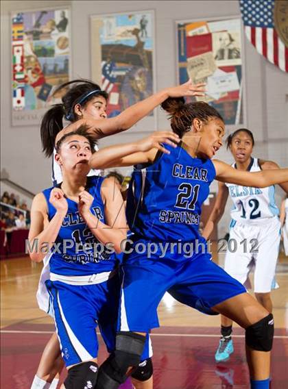 Thumbnail 3 in Alief Elsik vs. Clear Springs (UIL 5A Region 3 Semifinal) photogallery.