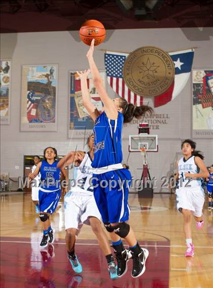 Thumbnail 3 in Alief Elsik vs. Clear Springs (UIL 5A Region 3 Semifinal) photogallery.
