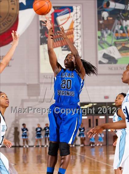 Thumbnail 1 in Alief Elsik vs. Clear Springs (UIL 5A Region 3 Semifinal) photogallery.