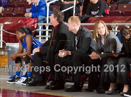 Thumbnail 1 in Alief Elsik vs. Clear Springs (UIL 5A Region 3 Semifinal) photogallery.