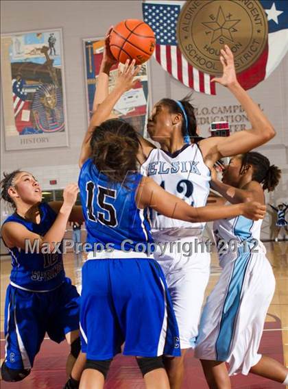 Thumbnail 3 in Alief Elsik vs. Clear Springs (UIL 5A Region 3 Semifinal) photogallery.
