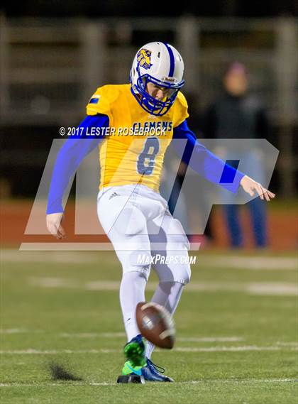 Thumbnail 3 in Steele @ Clemens photogallery.