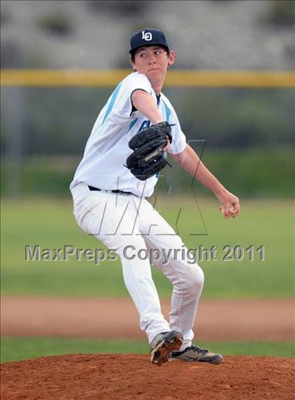 Thumbnail 3 in Kaiser @ Los Osos photogallery.