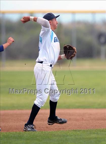 Thumbnail 2 in Kaiser @ Los Osos photogallery.