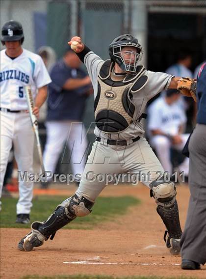 Thumbnail 2 in Kaiser @ Los Osos photogallery.