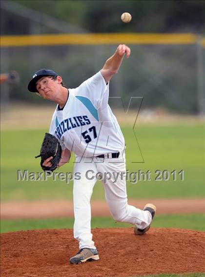 Thumbnail 2 in Kaiser @ Los Osos photogallery.
