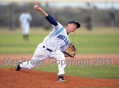 Thumbnail 1 in Kaiser @ Los Osos photogallery.