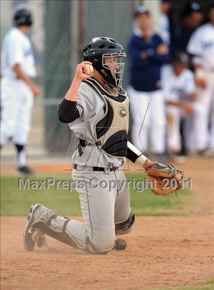 Thumbnail 3 in Kaiser @ Los Osos photogallery.