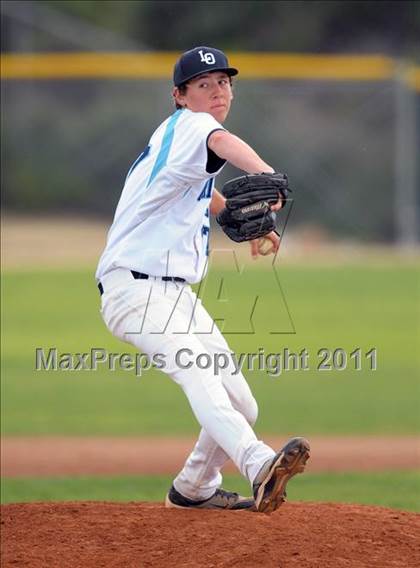 Thumbnail 2 in Kaiser @ Los Osos photogallery.