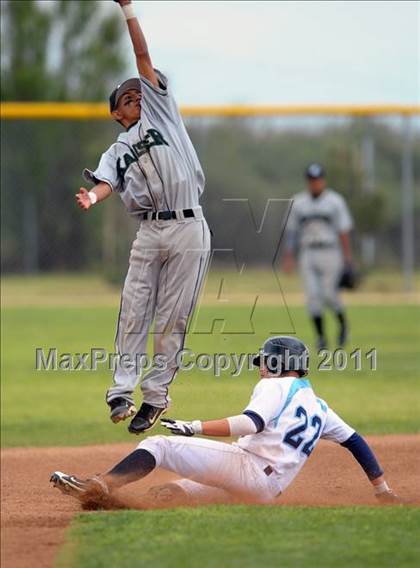 Thumbnail 2 in Kaiser @ Los Osos photogallery.