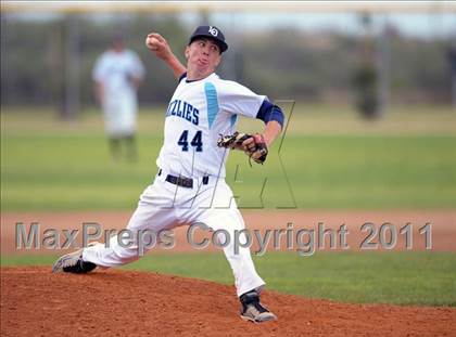 Thumbnail 3 in Kaiser @ Los Osos photogallery.
