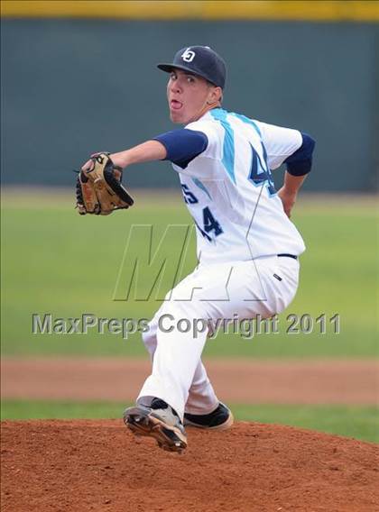 Thumbnail 2 in Kaiser @ Los Osos photogallery.