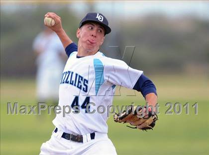 Thumbnail 3 in Kaiser @ Los Osos photogallery.