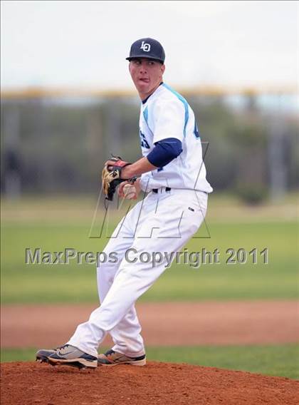 Thumbnail 3 in Kaiser @ Los Osos photogallery.