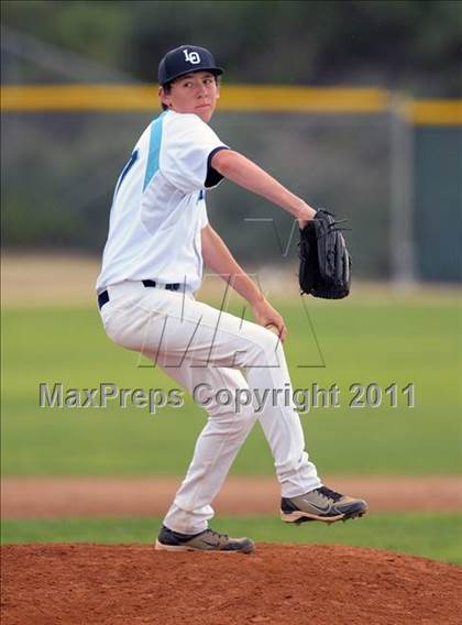 Thumbnail 1 in Kaiser @ Los Osos photogallery.