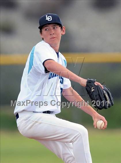 Thumbnail 1 in Kaiser @ Los Osos photogallery.