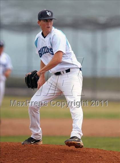 Thumbnail 1 in Kaiser @ Los Osos photogallery.