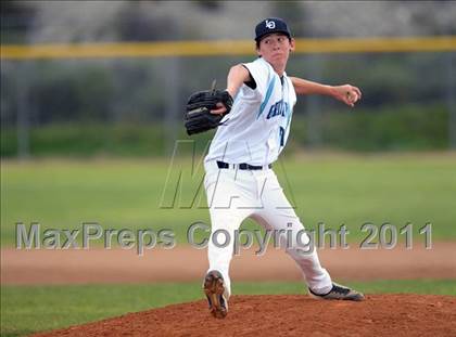 Thumbnail 1 in Kaiser @ Los Osos photogallery.