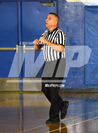 Thumbnail 3 in Maranatha vs Flintridge Sacred Heart Academy  (San Marino Tournament) photogallery.