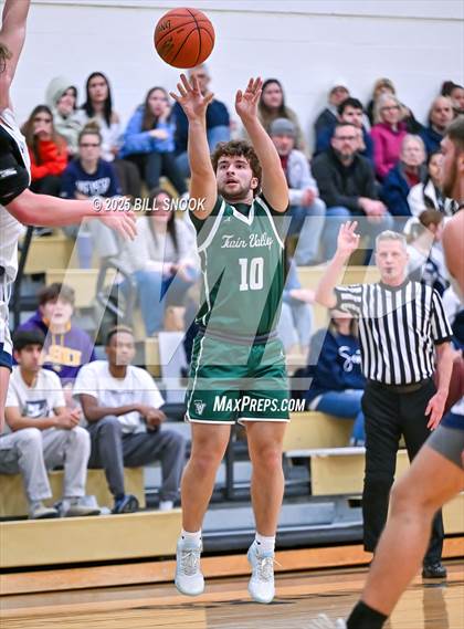 Thumbnail 1 in Twin Valley @ Conrad Weiser photogallery.