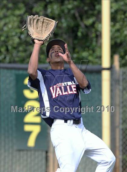 Thumbnail 2 in Central Valley vs. Winters (CIF NS D2 Final) photogallery.