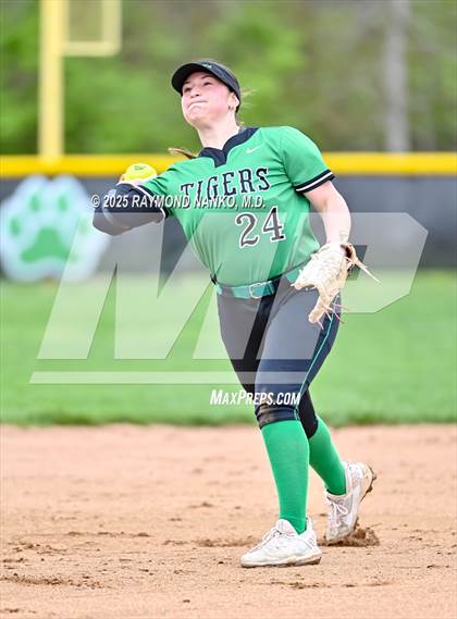 Thumbnail 2 in Muncie Central @ Yorktown photogallery.
