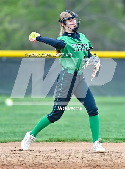 Thumbnail 1 in Muncie Central @ Yorktown photogallery.