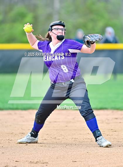 Thumbnail 1 in Muncie Central @ Yorktown photogallery.