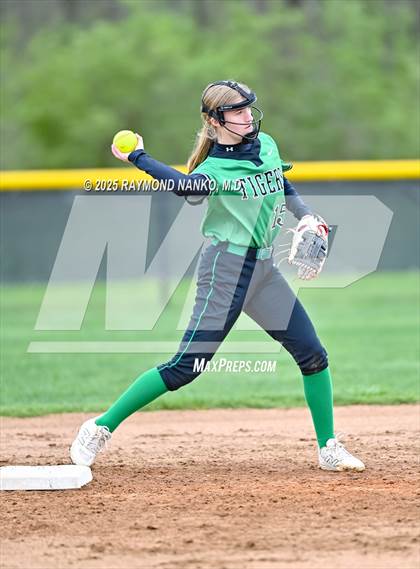 Thumbnail 1 in Muncie Central @ Yorktown photogallery.