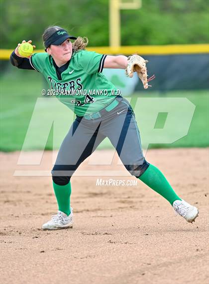 Thumbnail 1 in Muncie Central @ Yorktown photogallery.