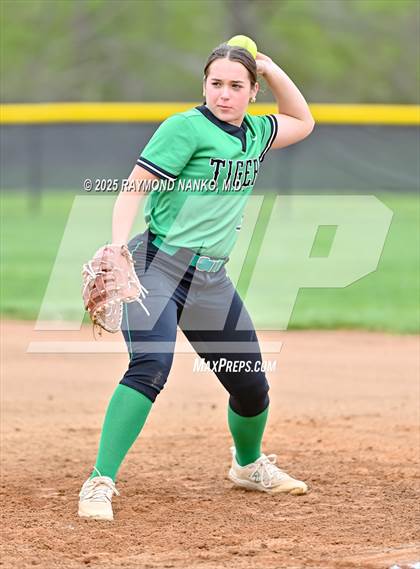 Thumbnail 3 in Muncie Central @ Yorktown photogallery.