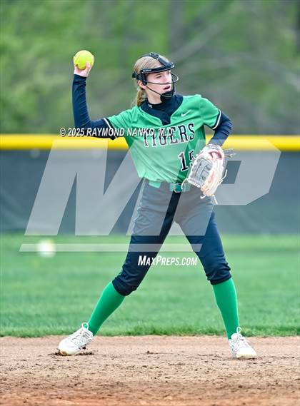 Thumbnail 3 in Muncie Central @ Yorktown photogallery.