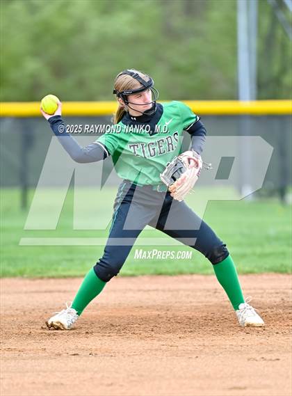 Thumbnail 3 in Muncie Central @ Yorktown photogallery.
