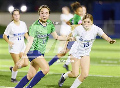 Thumbnail 3 in Newsome @ Sumner photogallery.