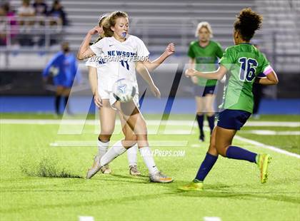 Thumbnail 1 in Newsome @ Sumner photogallery.