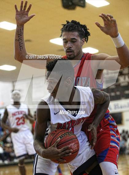 Thumbnail 1 in Cordova vs. Forest Hill (Hotbed Classic) photogallery.