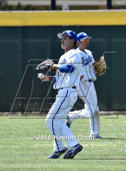 Thumbnail 2 in Santa Margarita vs. De La Salle (Anderson Bat National Classic) photogallery.