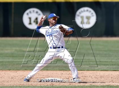 Thumbnail 3 in Santa Margarita vs. De La Salle (Anderson Bat National Classic) photogallery.