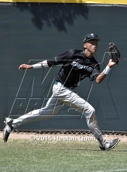 Thumbnail 2 in Santa Margarita vs. De La Salle (Anderson Bat National Classic) photogallery.