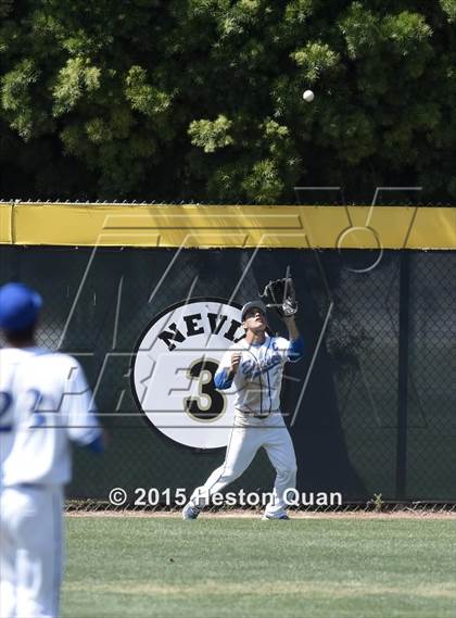 Thumbnail 2 in Santa Margarita vs. De La Salle (Anderson Bat National Classic) photogallery.