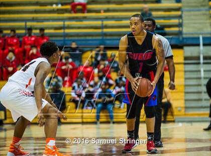 Thumbnail 2 in McClymonds vs. Curie (Oakland Legends Classic) photogallery.