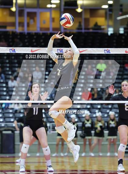 Thumbnail 2 in Bushland vs. East Bernard (UIL 3A Semifinal) photogallery.