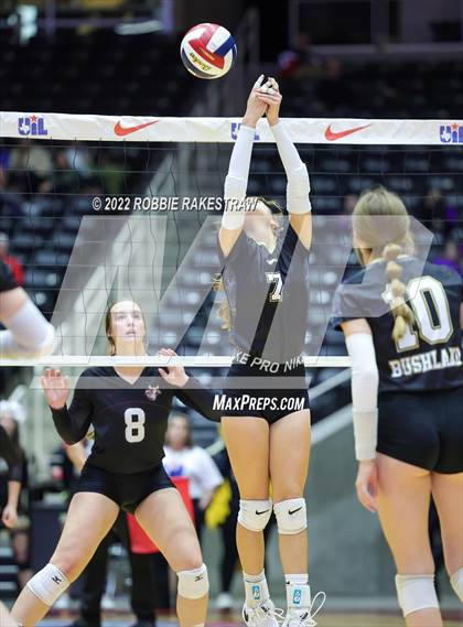 Thumbnail 2 in Bushland vs. East Bernard (UIL 3A Semifinal) photogallery.