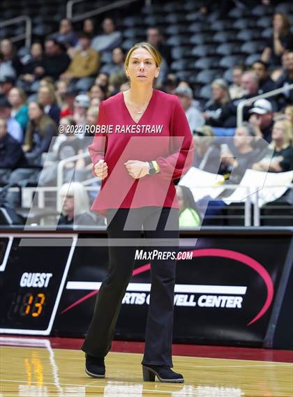 Thumbnail 1 in Bushland vs. East Bernard (UIL 3A Semifinal) photogallery.