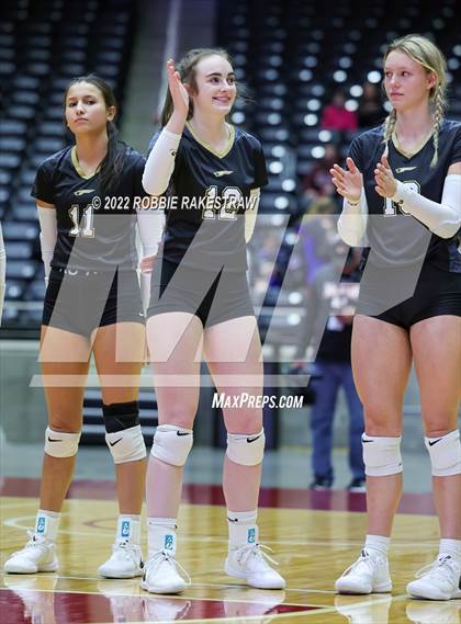 Thumbnail 3 in Bushland vs. East Bernard (UIL 3A Semifinal) photogallery.