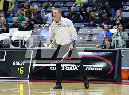Thumbnail 1 in Bushland vs. East Bernard (UIL 3A Semifinal) photogallery.