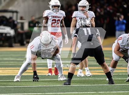 Thumbnail 3 in Guyer vs. Tomball (UIL 6A DII Semifinal) photogallery.