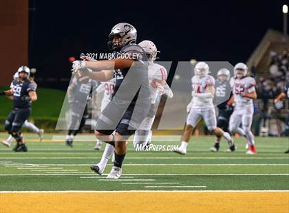 Thumbnail 1 in Guyer vs. Tomball (UIL 6A DII Semifinal) photogallery.
